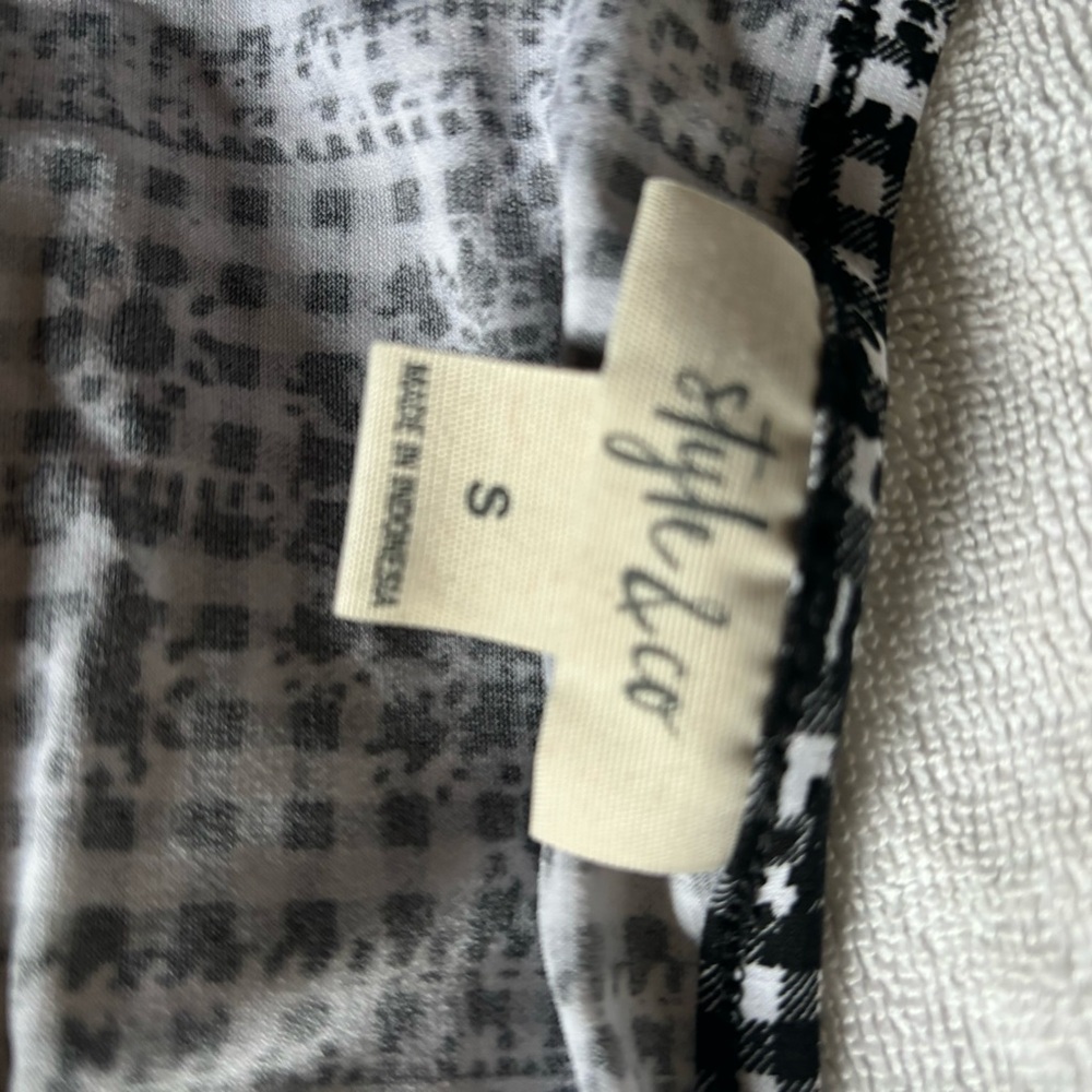 4-womens size small tops Loft/Banana Republic/Ralph Lauren/ Style & Co - Picture 10 of 13